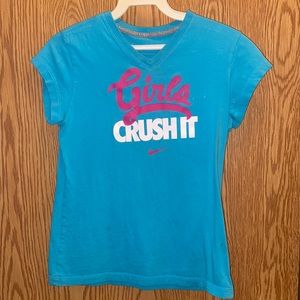 Nike girls tee shirt